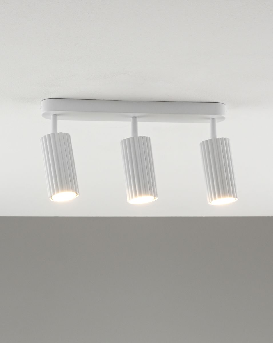 спот moderli cora v11776-3c