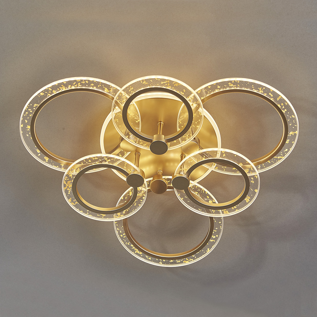 потолочная светодиодная люстра escada enigma 10225/6led gold