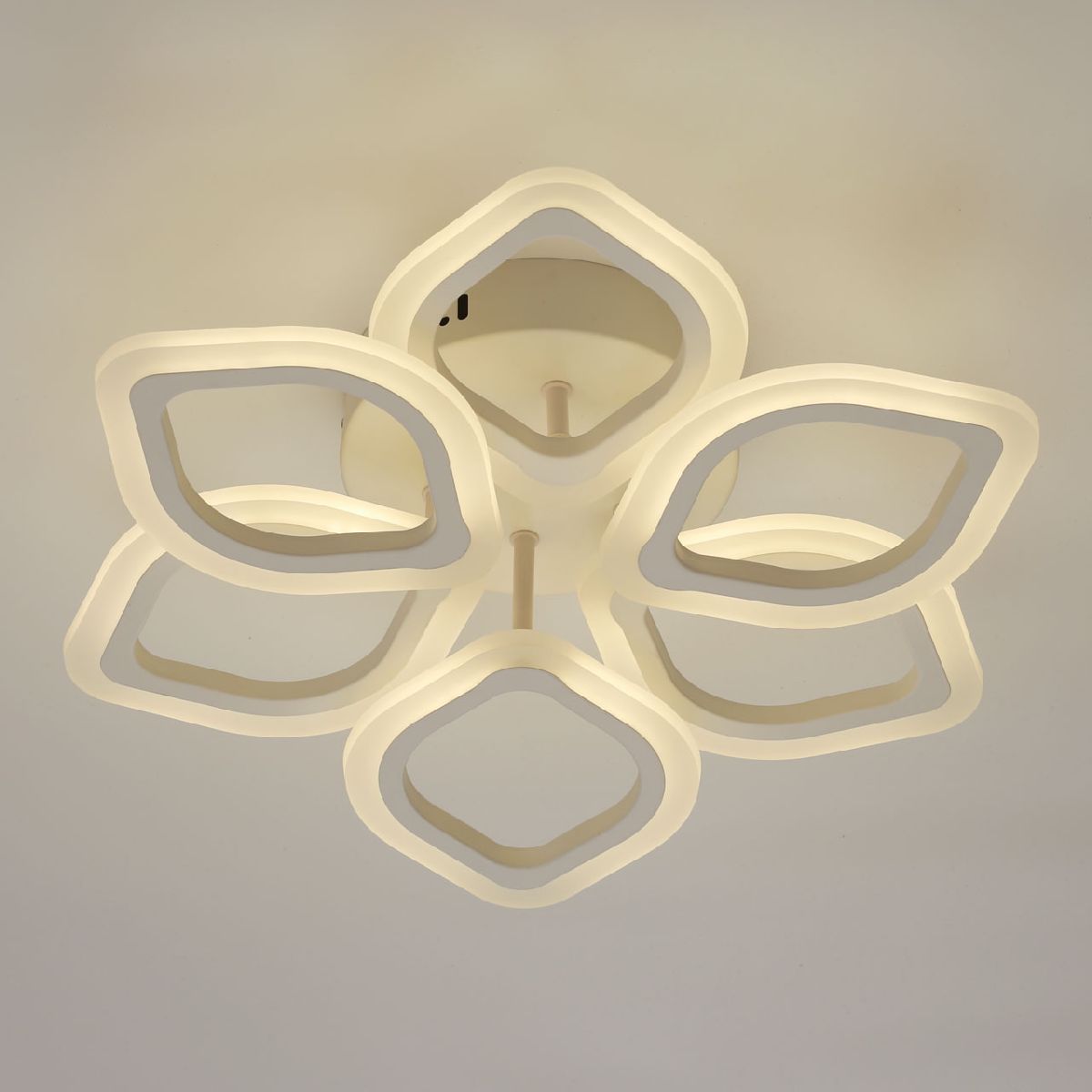 потолочная люстра de markt мадлен 424013206