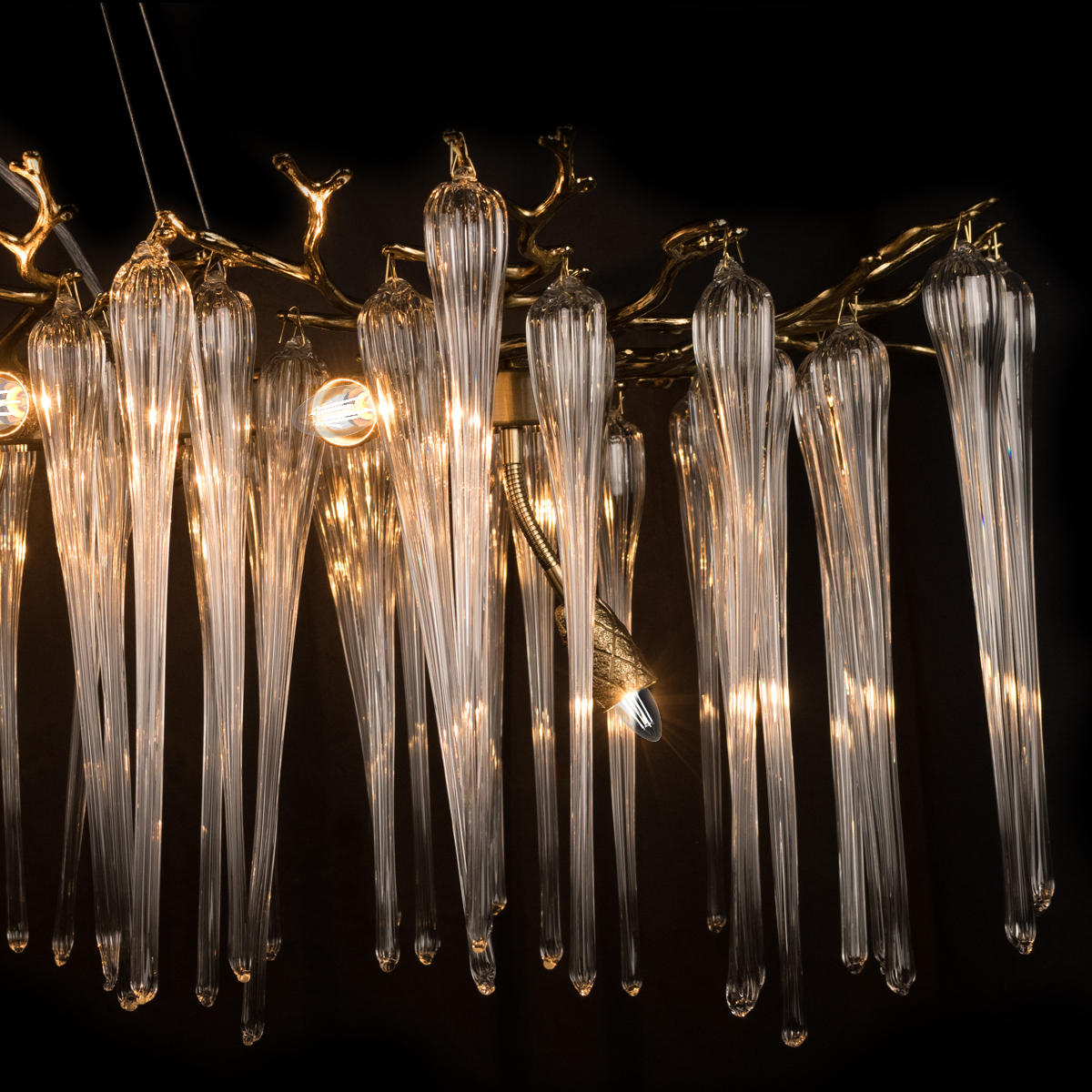 подвесная люстра loft it waterfall 10350/1200l ab