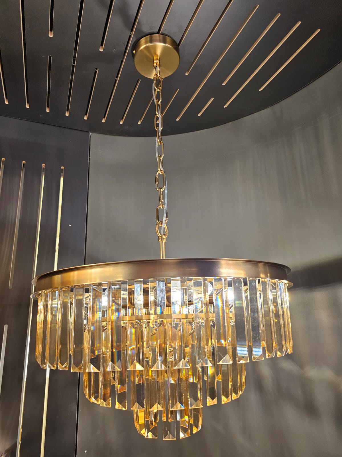 подвесная люстра maytoni revero mod085pl-07g