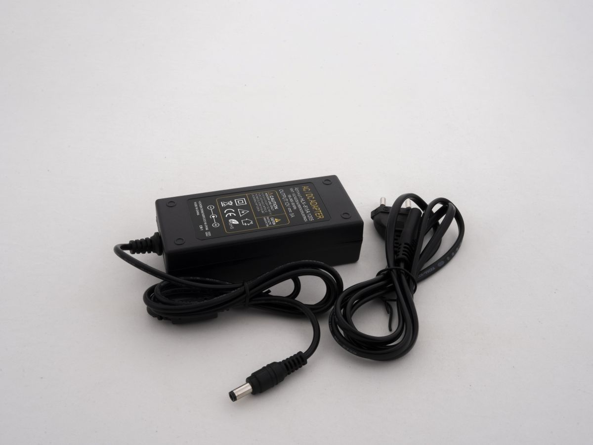 адаптер leds power 5а 12в (60вт) 003238