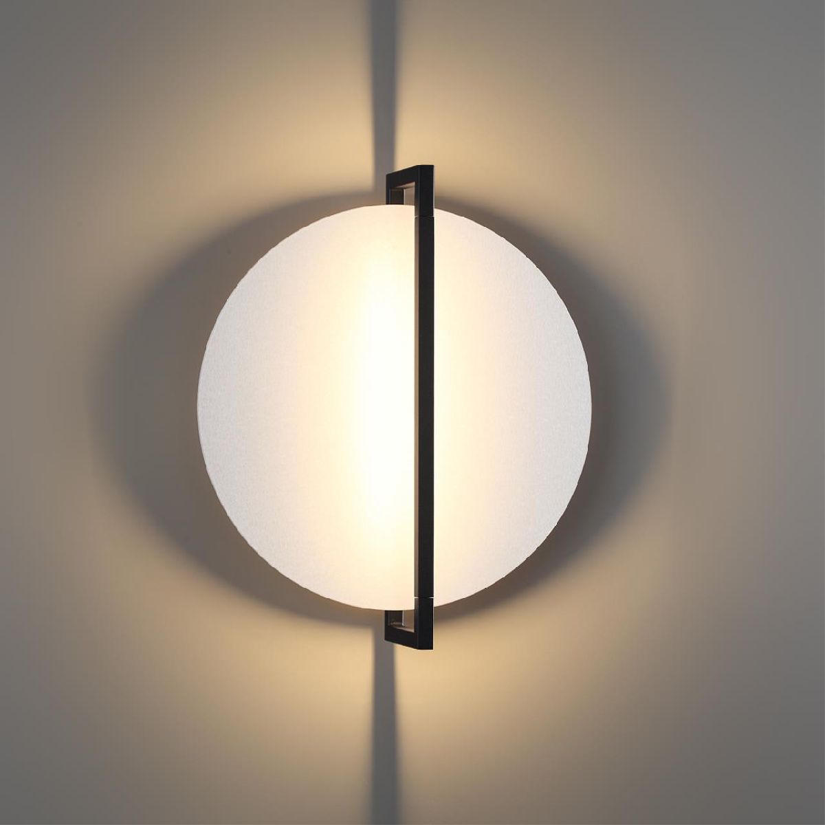 настенно-потолочный светильник odeon light lunar 7015/15wl