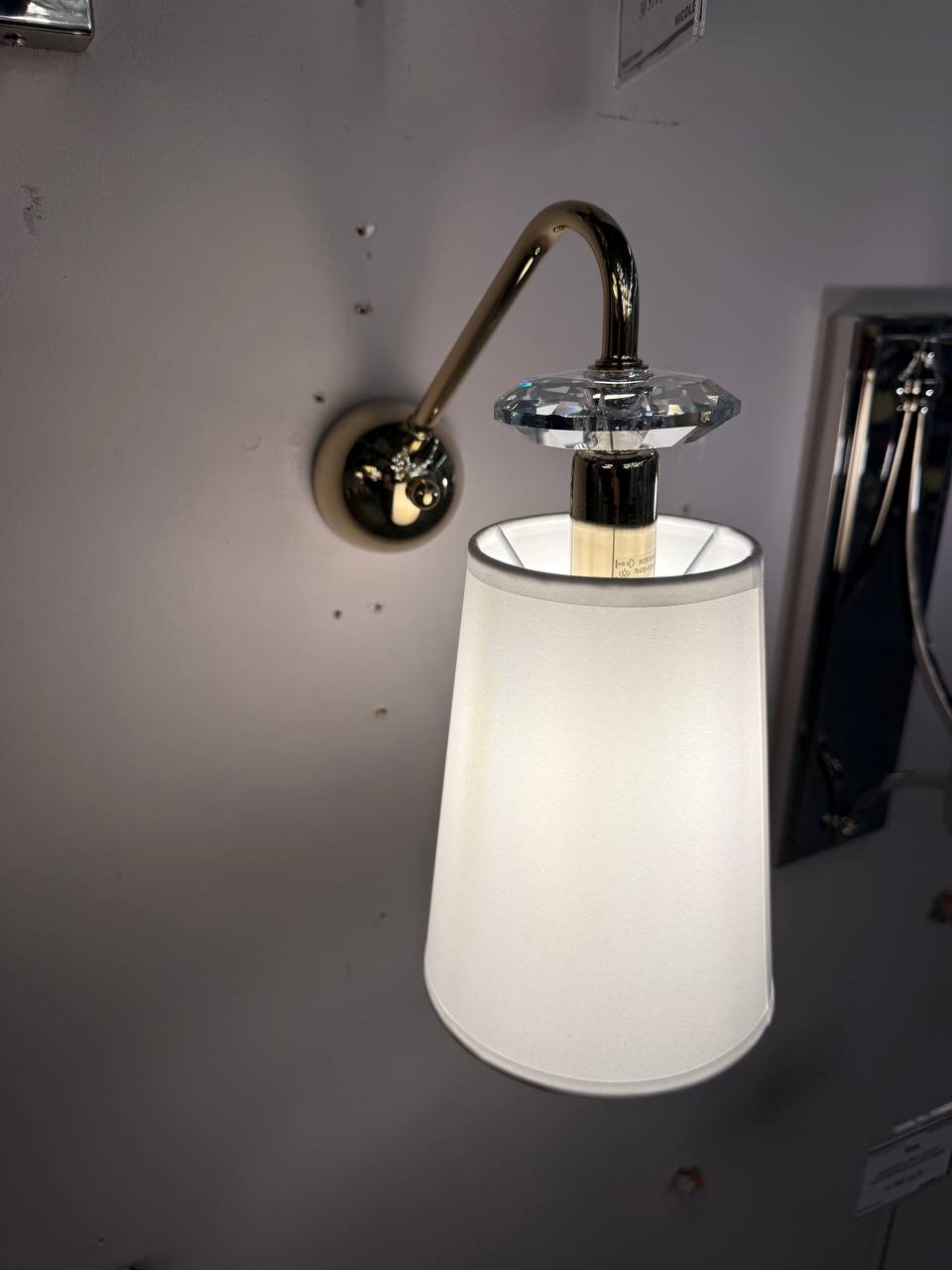 бра newport liana 4621/a gold м0070674