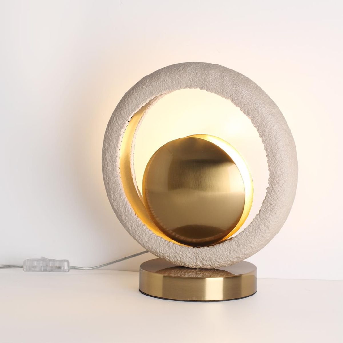 настольная лампа odeon light hightech saturn 5443/1t