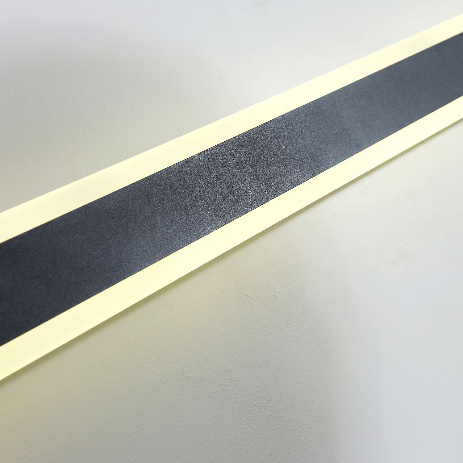 уличный настенный светильник favourite sagitta 4044-1w