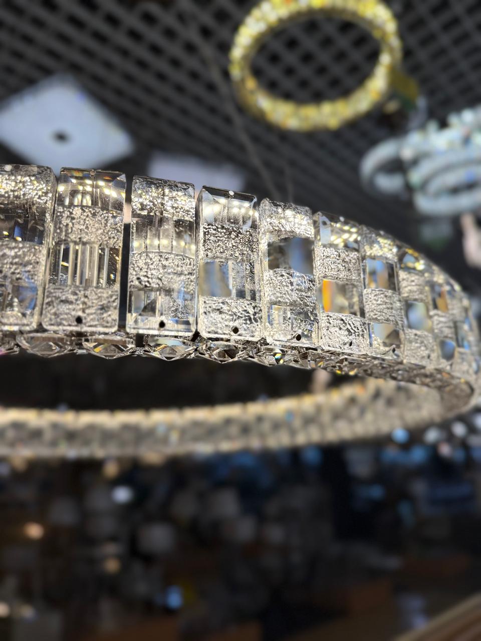 подвесной светодиодный светильник maytoni castello mod335pl-l30ch3k