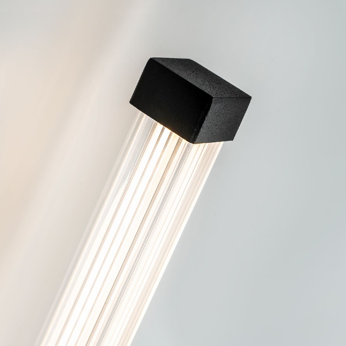 настенный светильник led4u l2242-800 bk