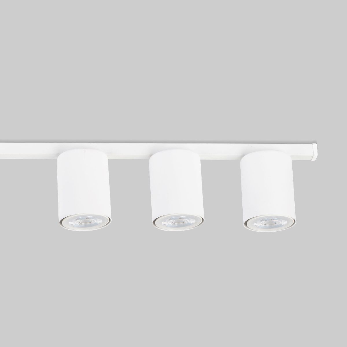 потолочный светильник tk lighting 4571 logan white a065373