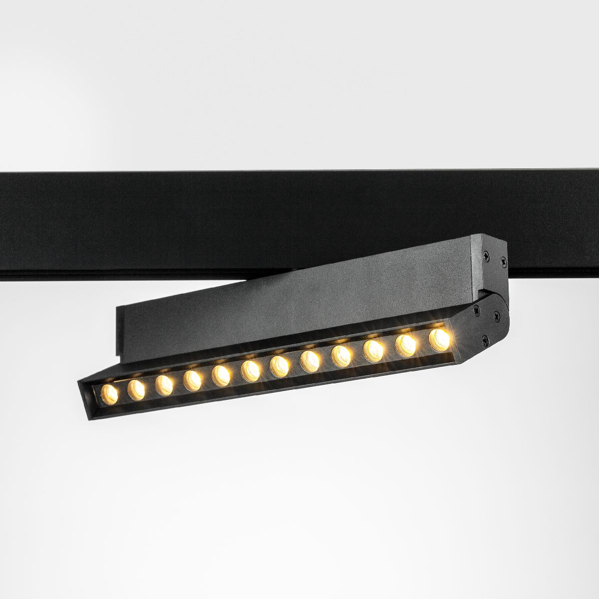 трековый однофазный светильник lightstar uno 259037