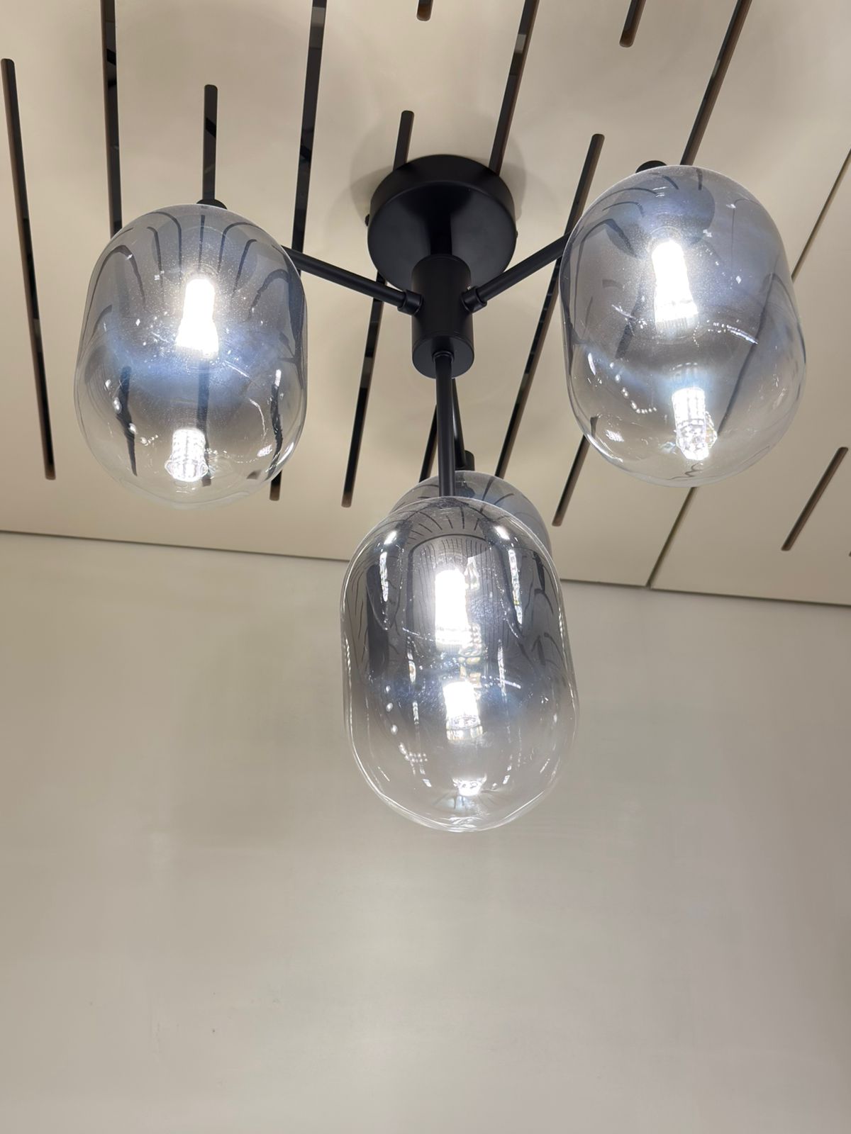 потолочная люстра freya tesse fr1011pl-04b