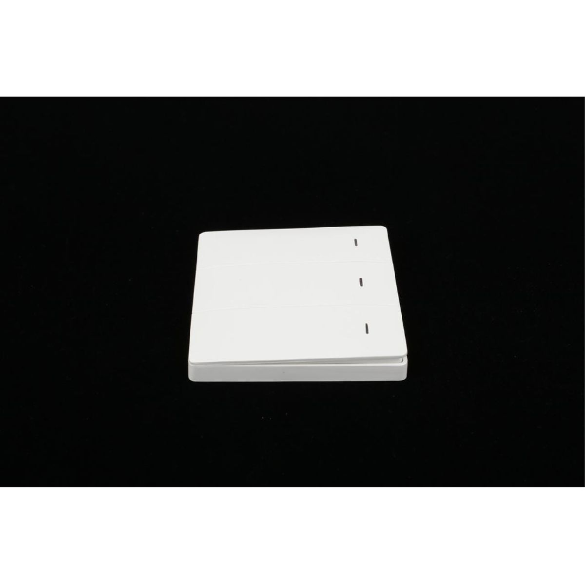 выключатель трехклавишный aployt magnetic track 220 apl.0190.00.03