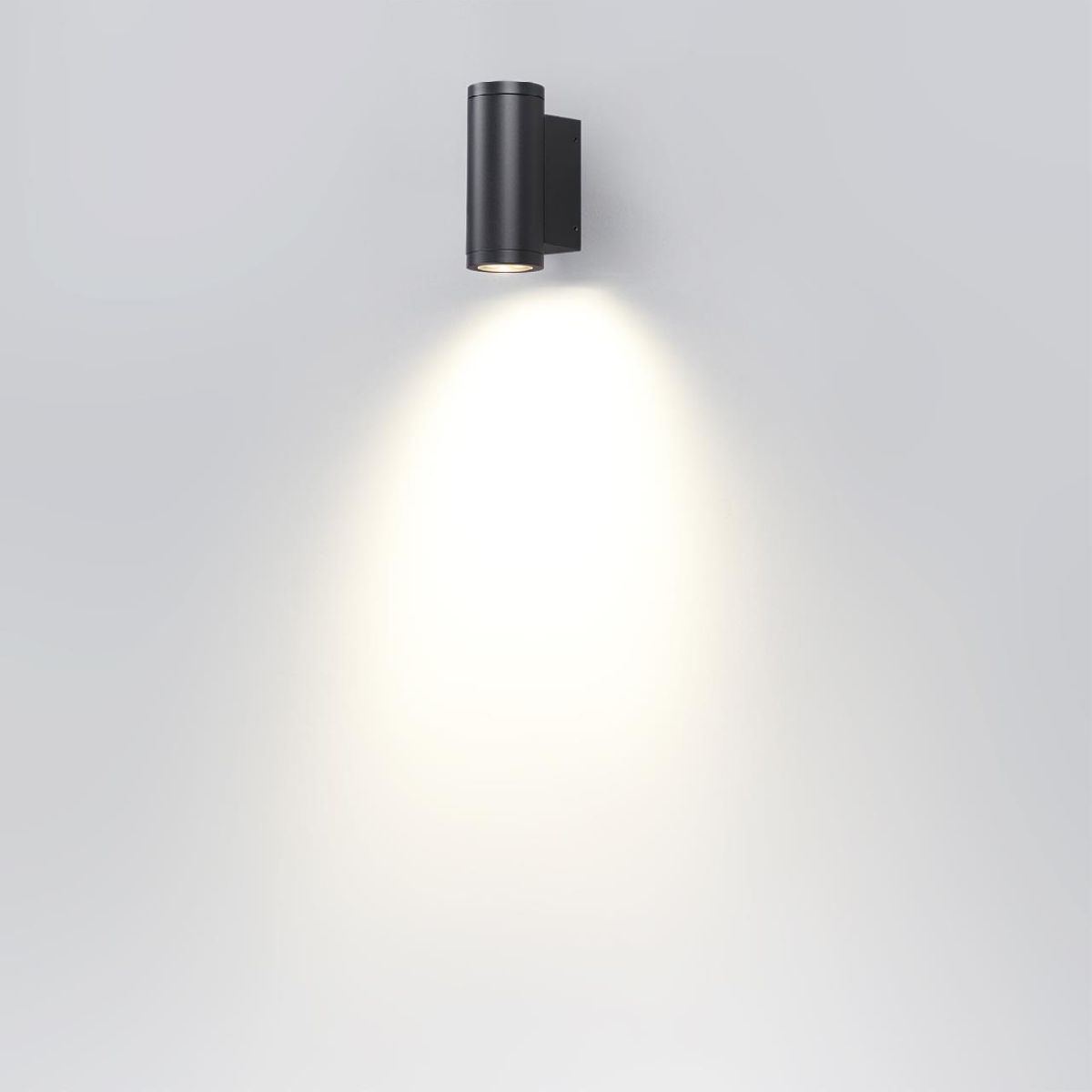 уличный настенный светильник odeon light long 7071/8wl