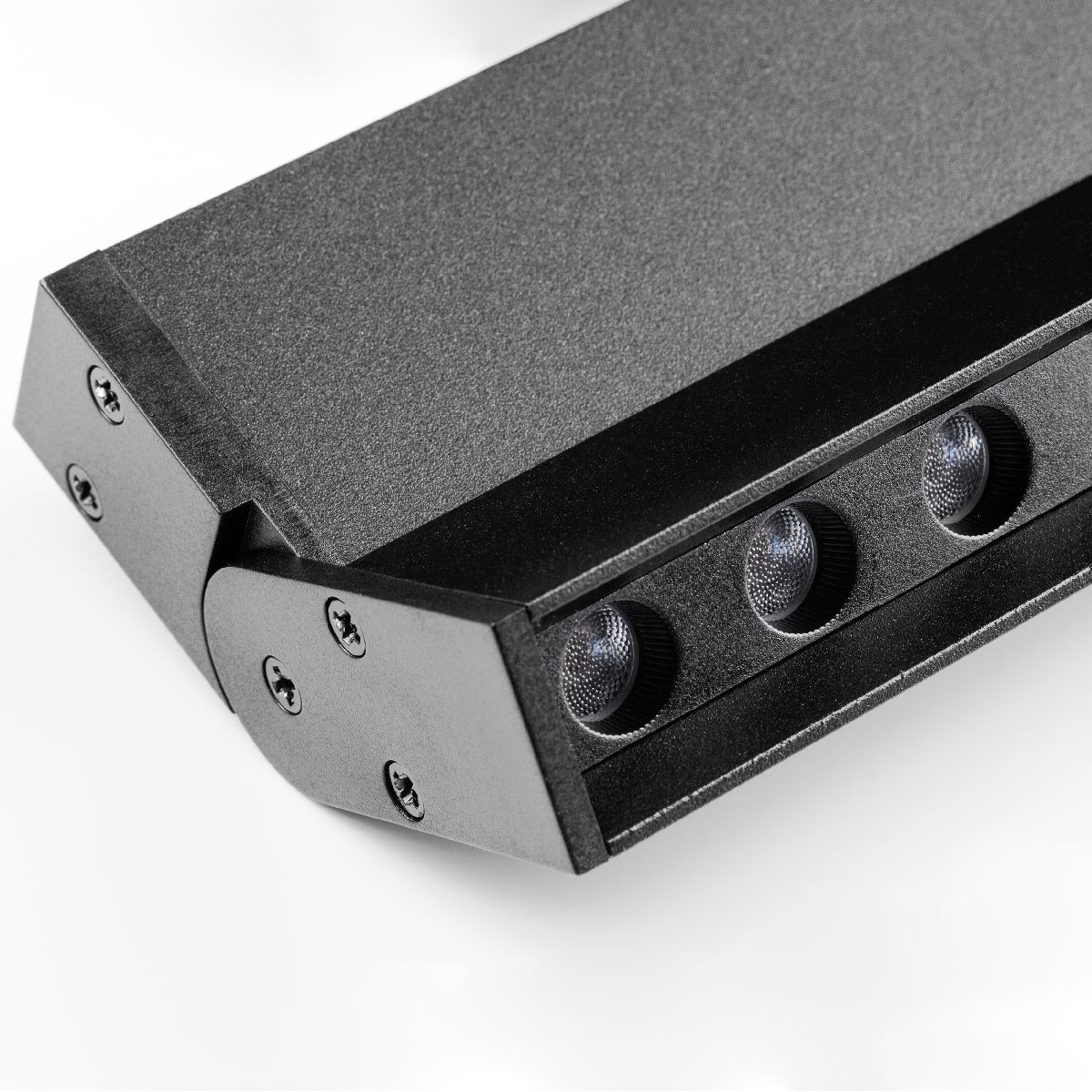 трековый однофазный светильник lightstar uno 259037