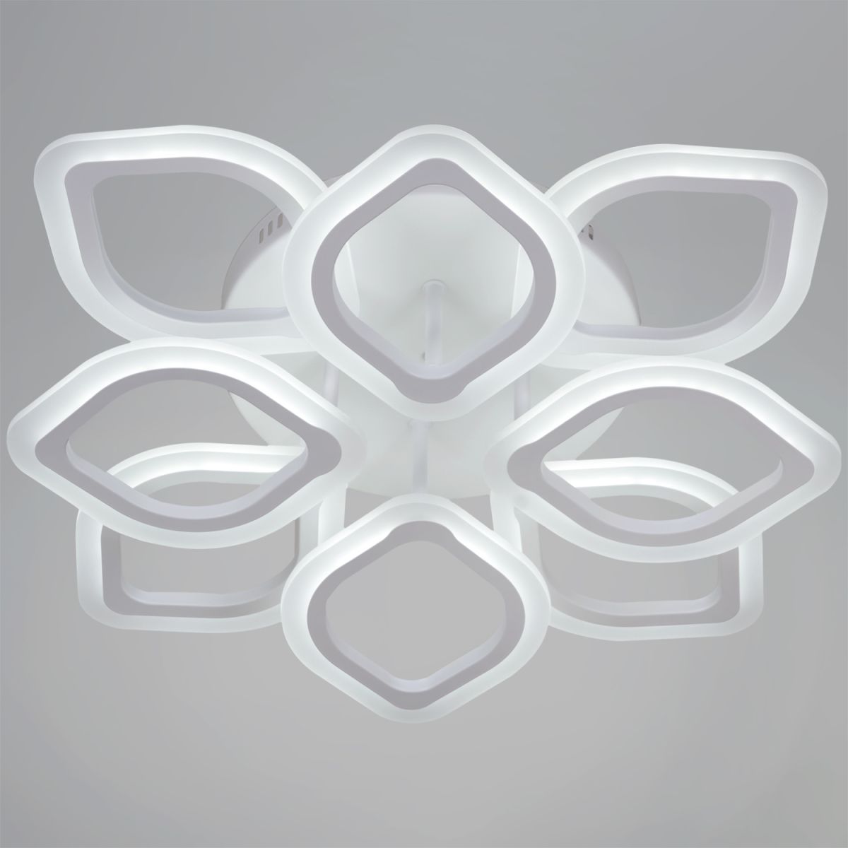 потолочная люстра reluce 10320-0.3-4+4s wh