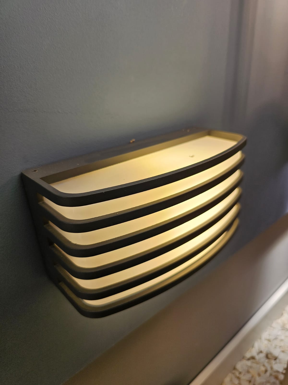 уличный настенный светильник novotech street zebra 370638