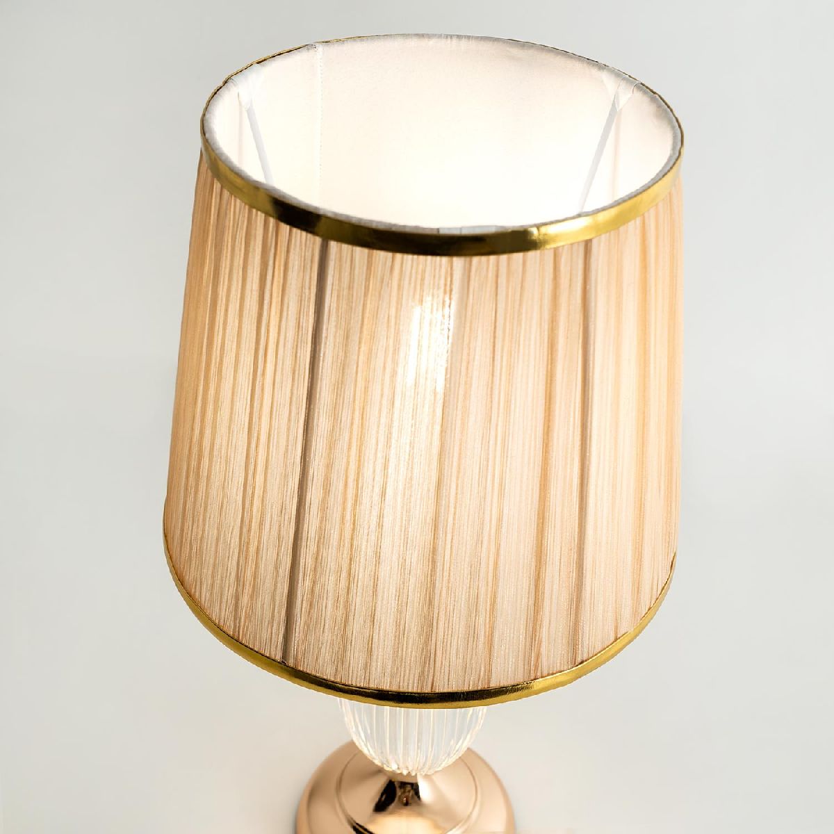 настольная лампа led4u l6171 gd