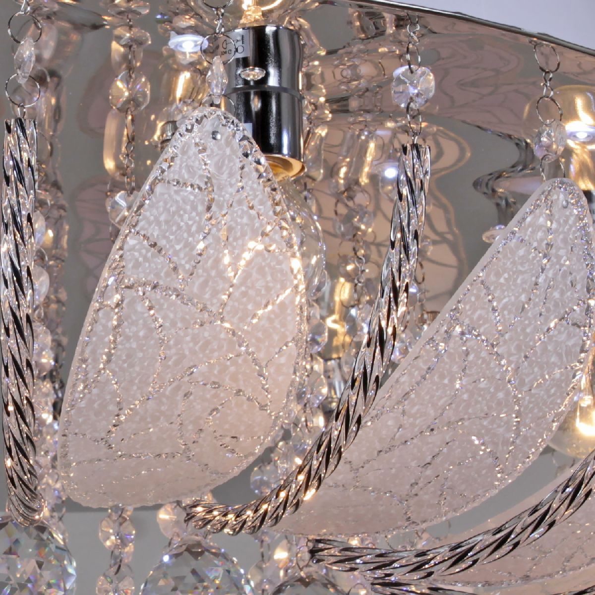 потолочная люстра reluce 55727-0.3-08