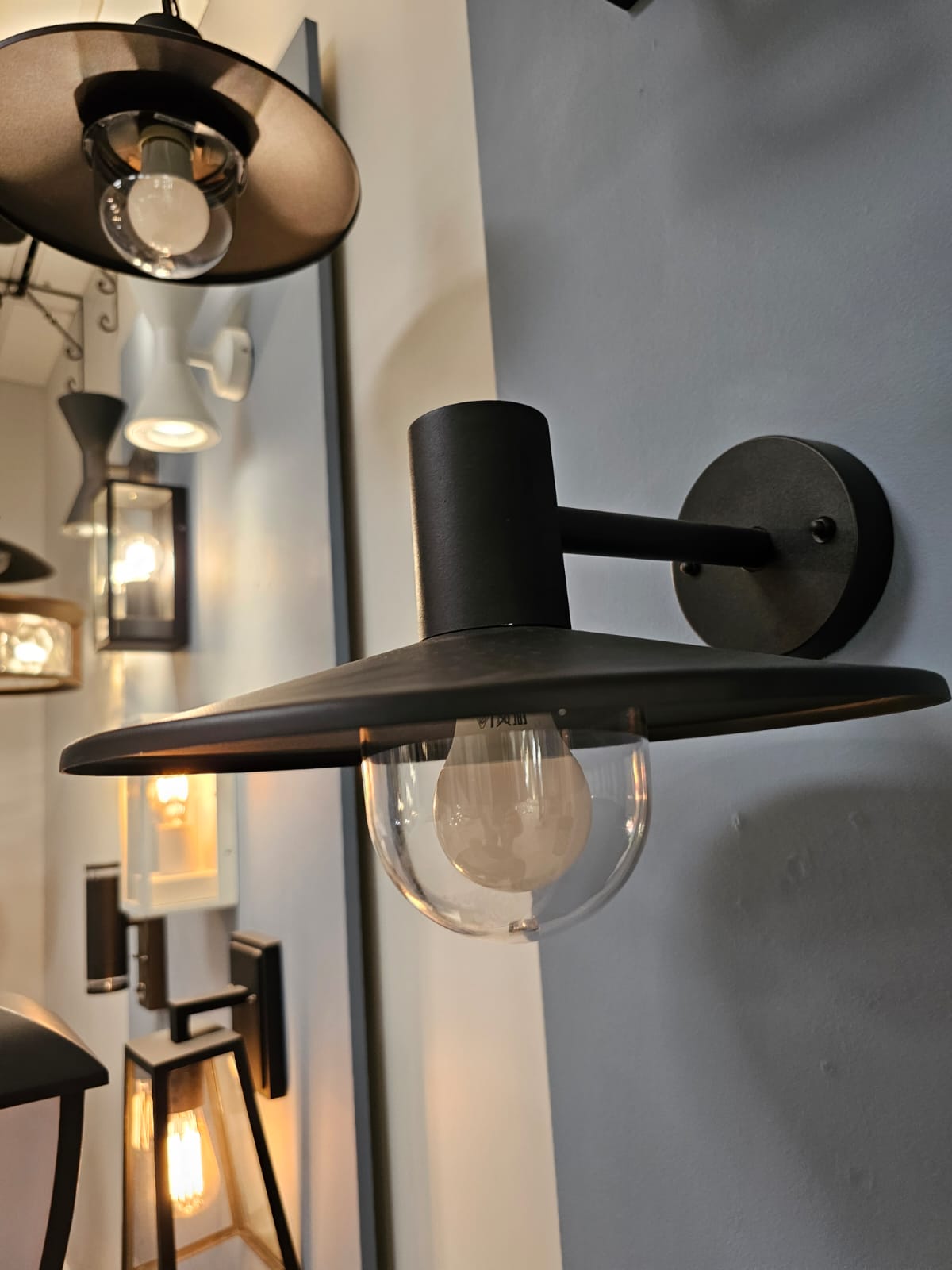 уличный настенный светильник odeon light nature furcadia 4833/1w