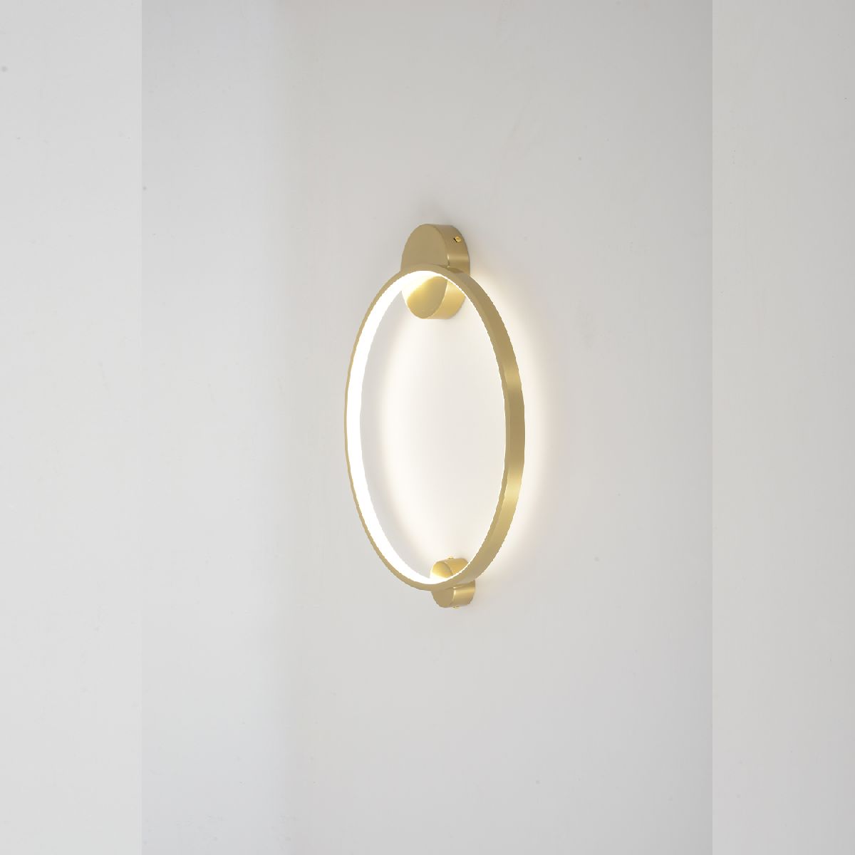 настенный светильник crystal lux real ap18w led brass
