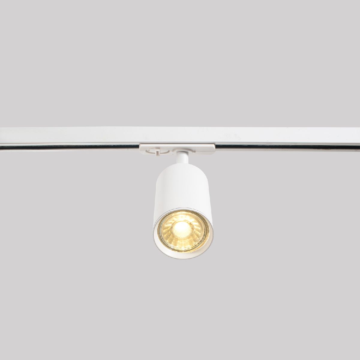 трековый однофазный светильник crystal lux clt 0.31 018 wh