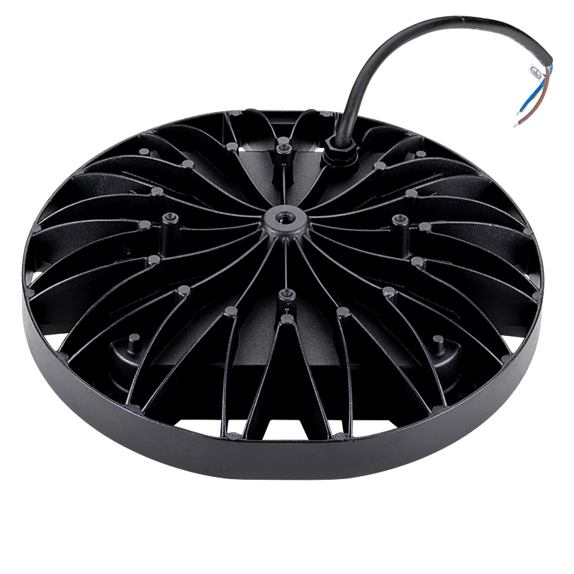 промышленный светильник wolta ufo-100w/02