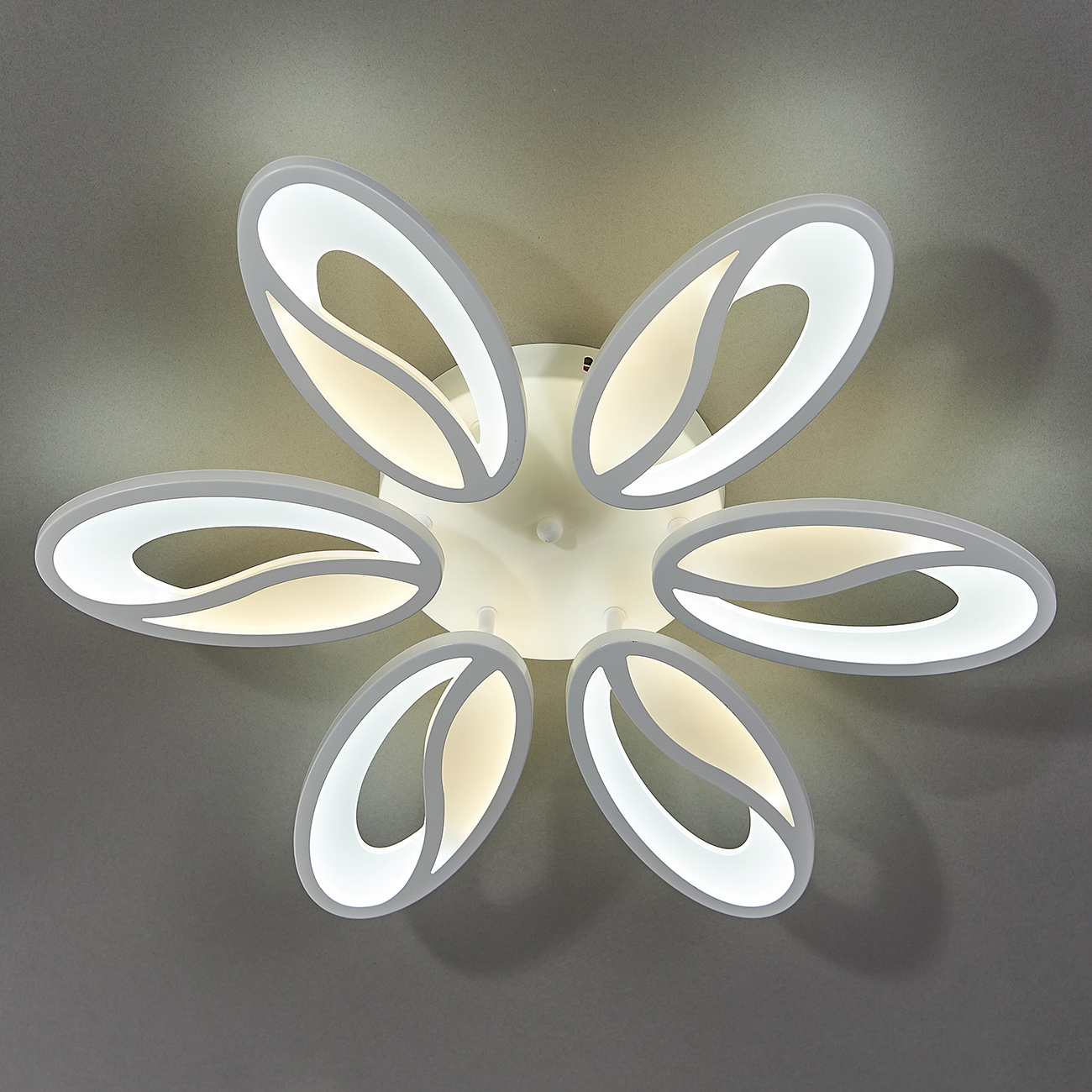 потолочная светодиодная люстра escada grain 10222/6led