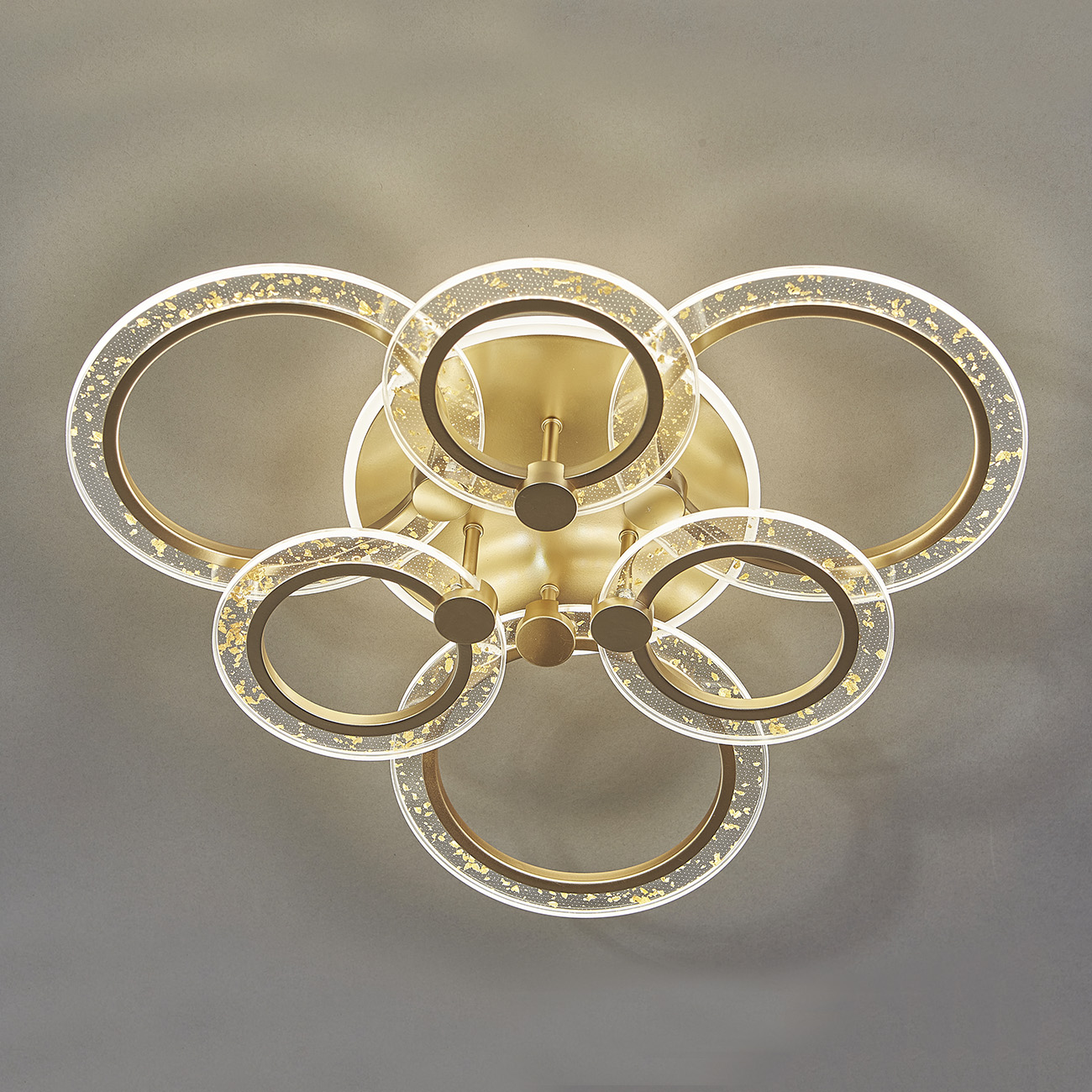 потолочная светодиодная люстра escada enigma 10225/6led gold