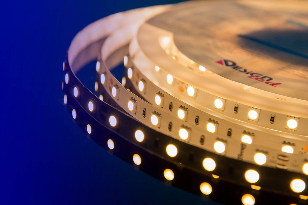 светодиодная лента designled dsg560-24-ww-33 000521