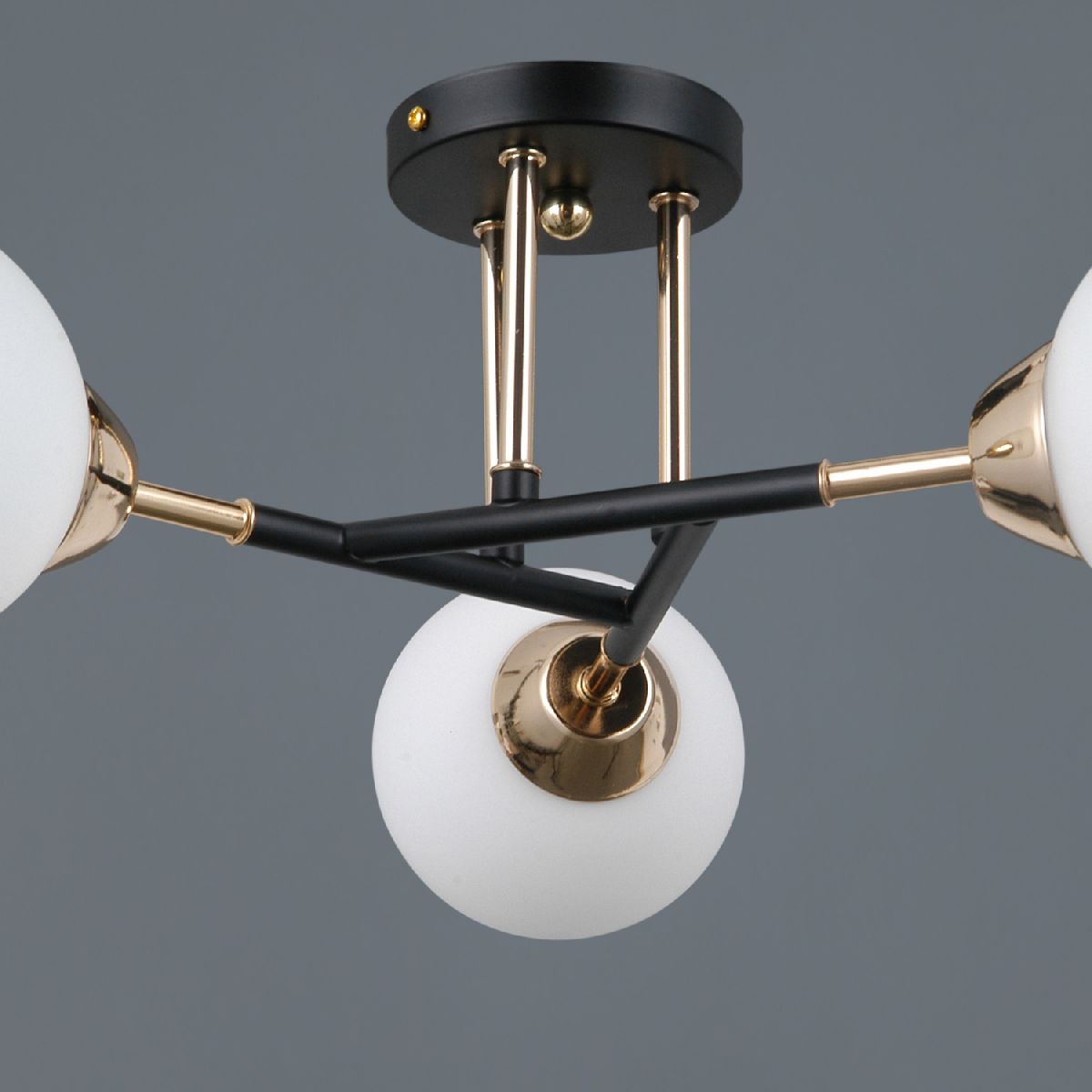 потолочная люстра illumico il0689-3csq-24 bk fgd libra