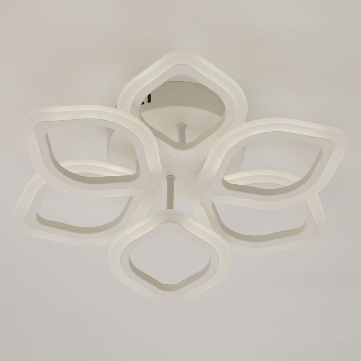 потолочная люстра de markt мадлен 424013206