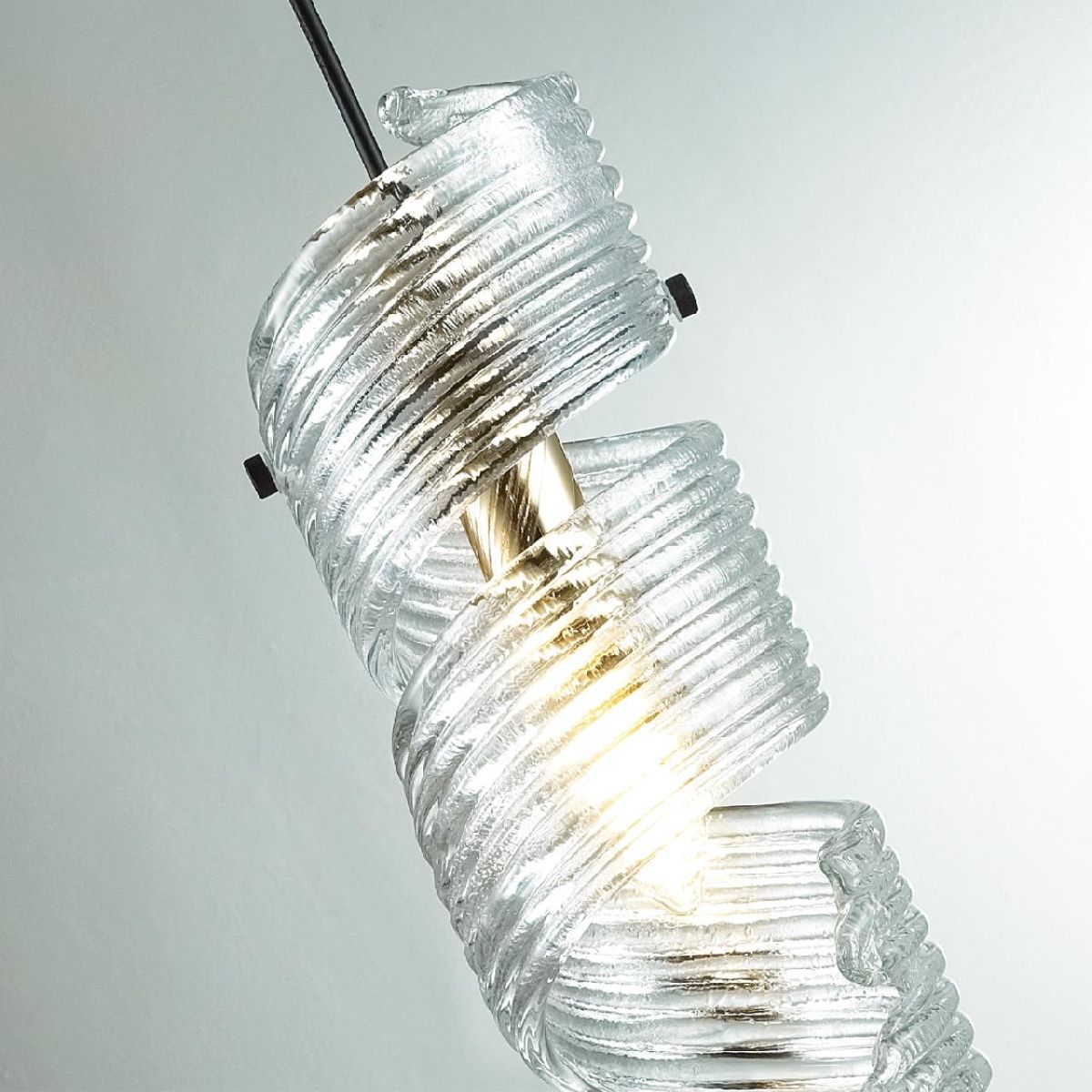 подвесной светильник odeon light fusilli modern 5439/1