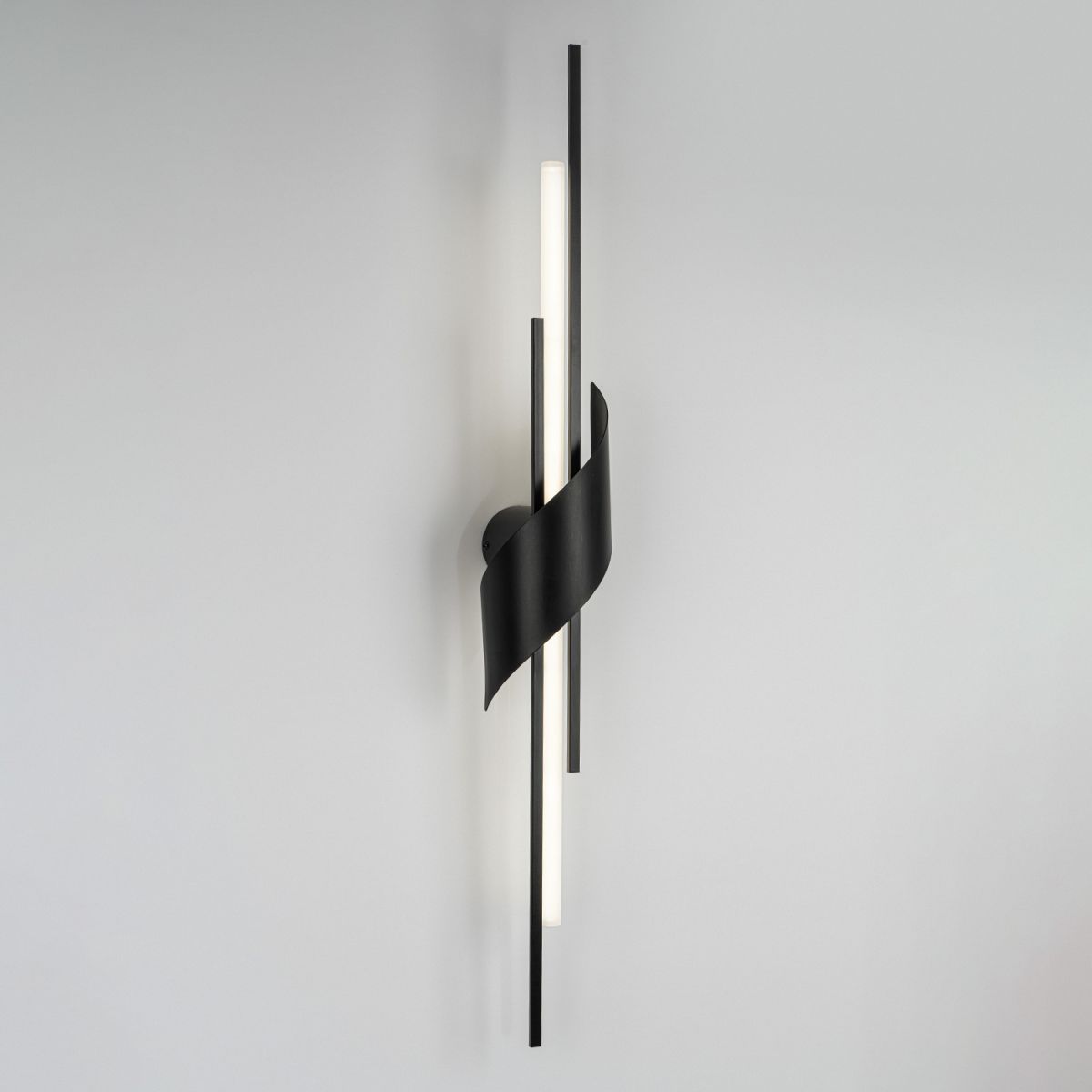 настенный светильник modelux ml.655.850 bk