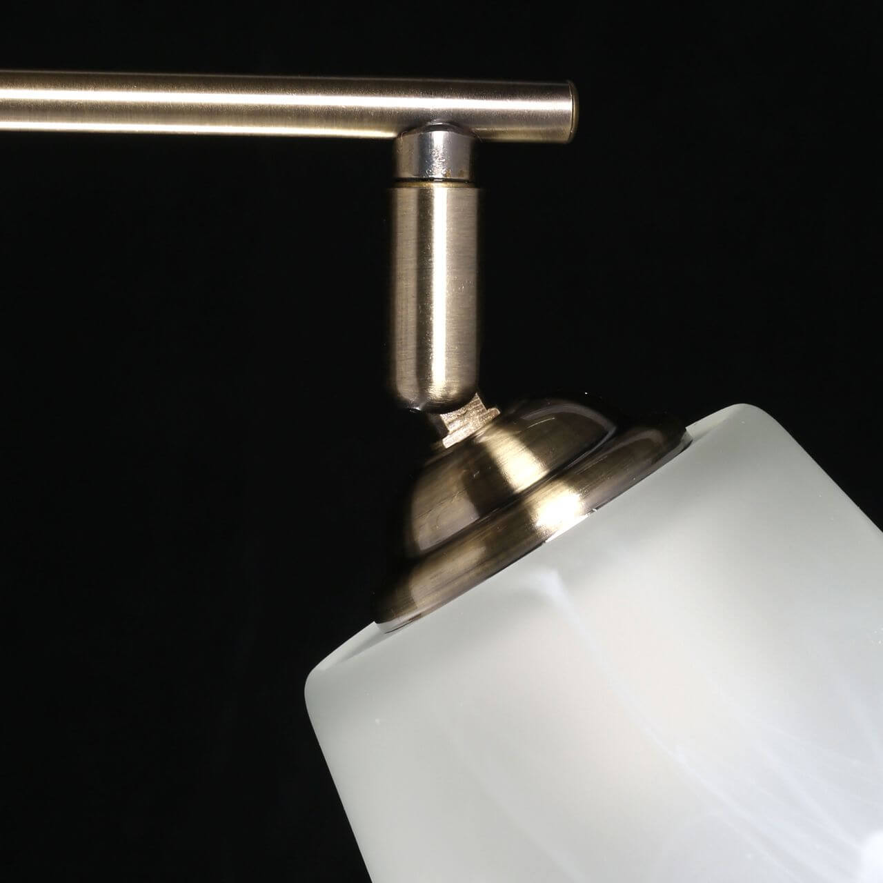 люстра на штанге demarkt 673015402