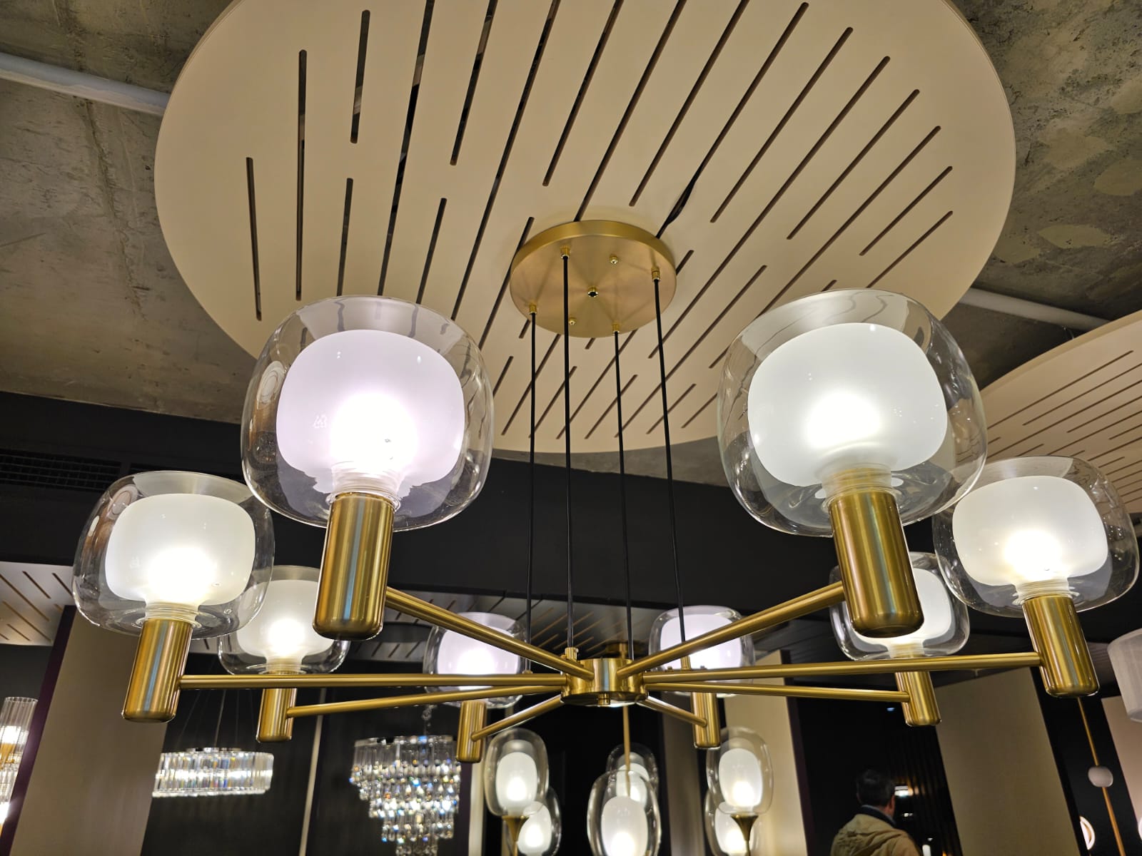 подвесная люстра maytoni vision mod411pl-08g