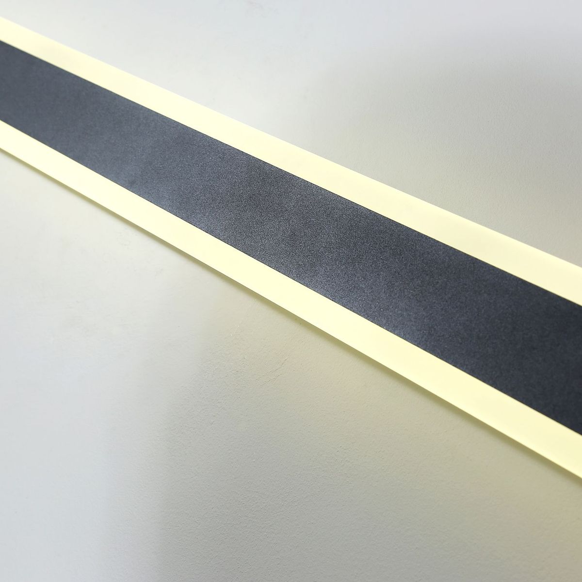 уличный настенный светильник favourite sagitta 4045-1w