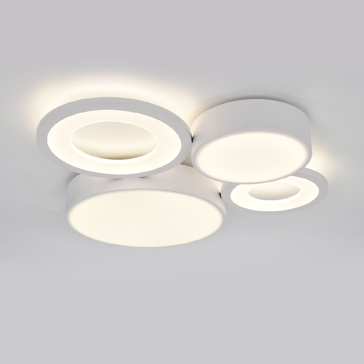 потолочная люстра escada streamline 10286/4led
