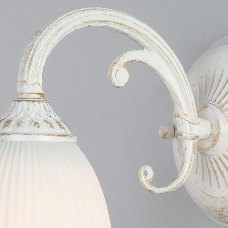 бра eurosvet 60107/1 белый с золотом