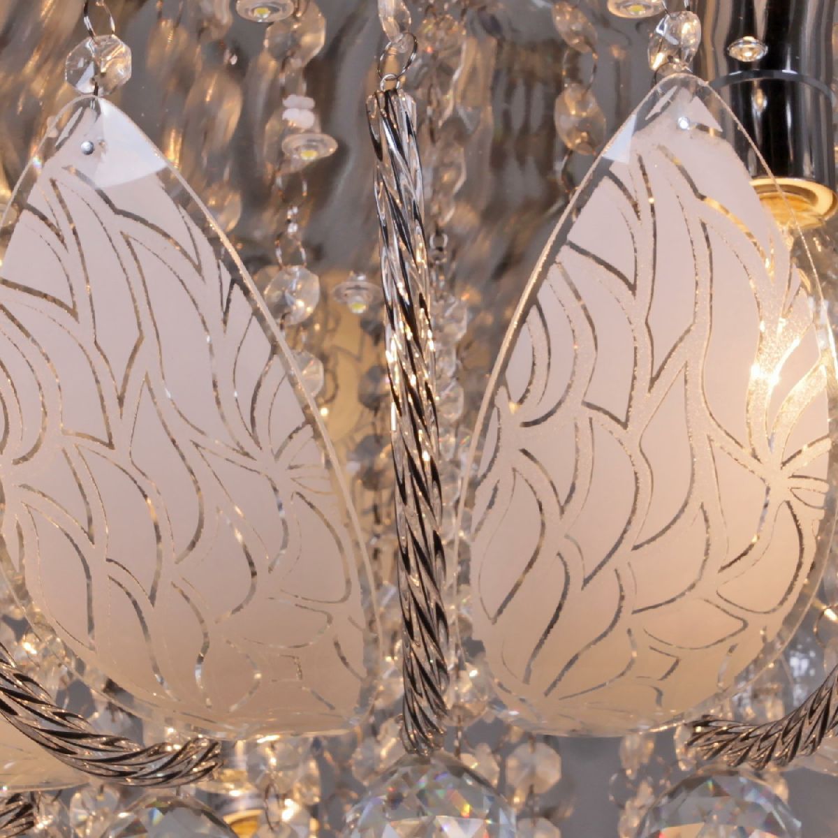 потолочная люстра reluce 55818-0.3-08