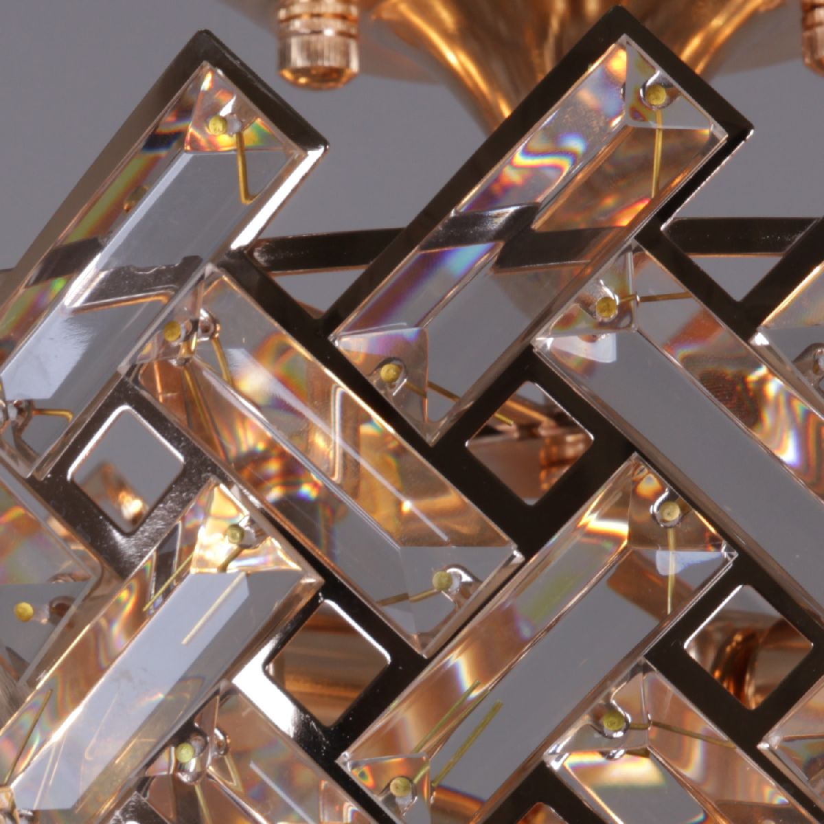 потолочная люстра reluce 09108-3.4-09