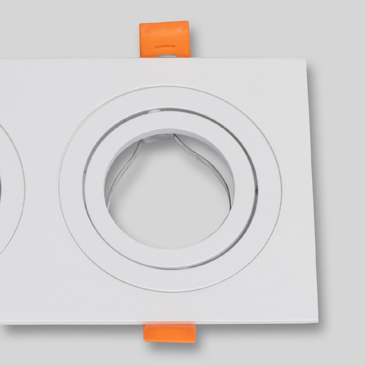 встраиваемый светильник de markt прайм 850013103