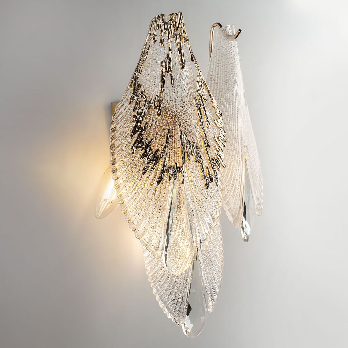 настенный светильник modelux ml.6228.330 gd