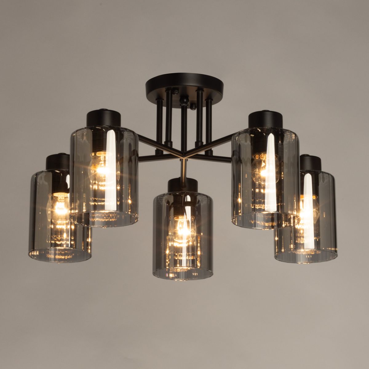 потолочная люстра de markt city акцент 680014505