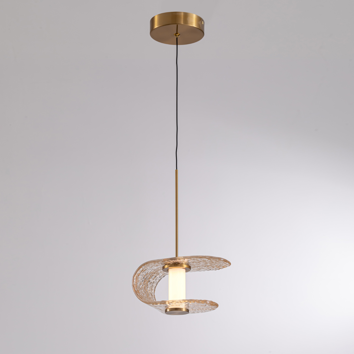 подвесной светильник delight collection md24020901-1a gold/cognac