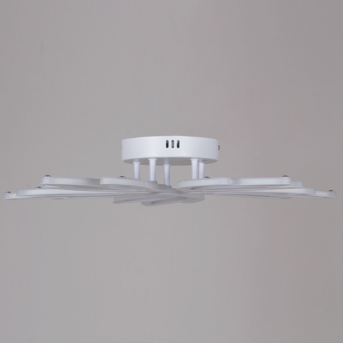 потолочная люстра reluce 09862-0.3-05 wh