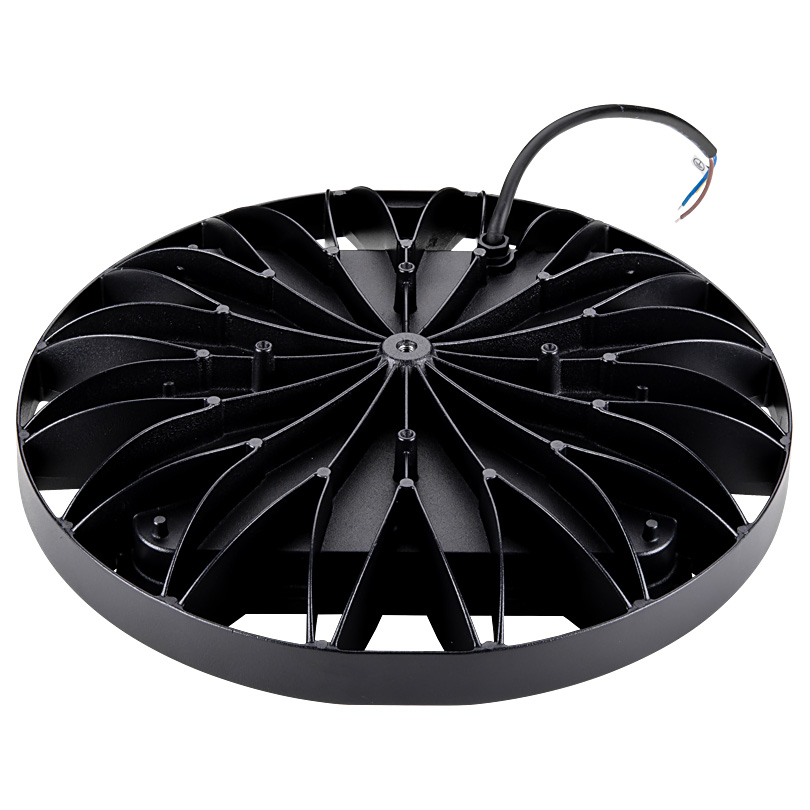 промышленный светильник wolta ufo-200w/02