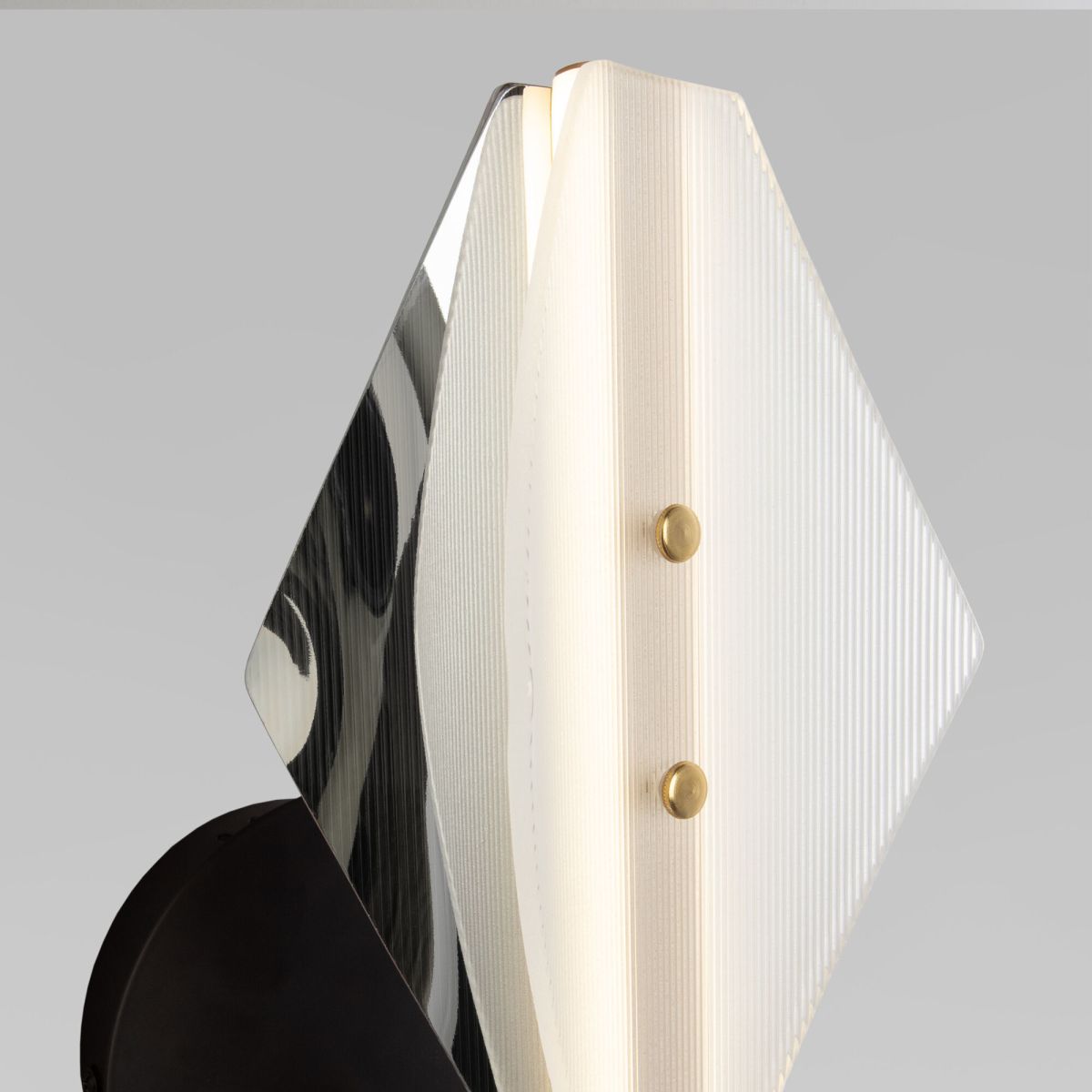 бра eurosvet glare 303054 led латунь a071577