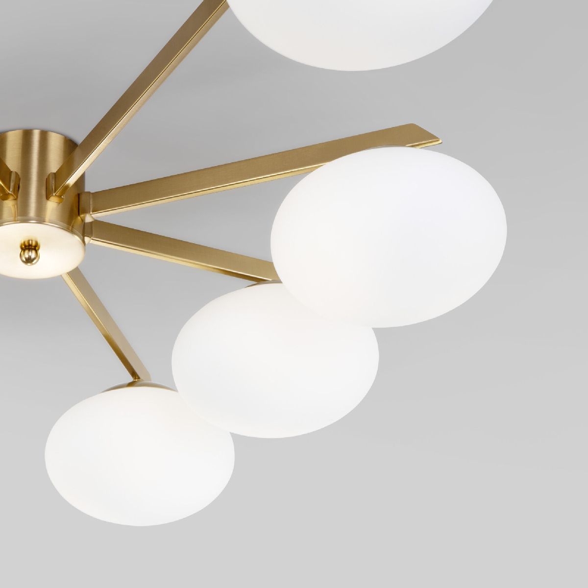 потолочная люстра eurosvet opaline 70220/8 латунь smart a065768