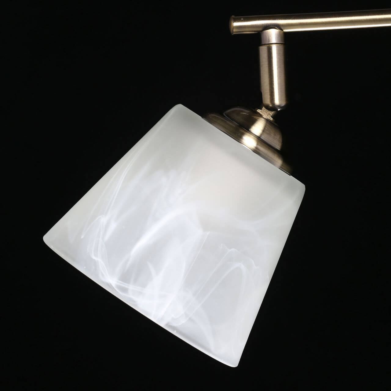 люстра на штанге demarkt 673015402