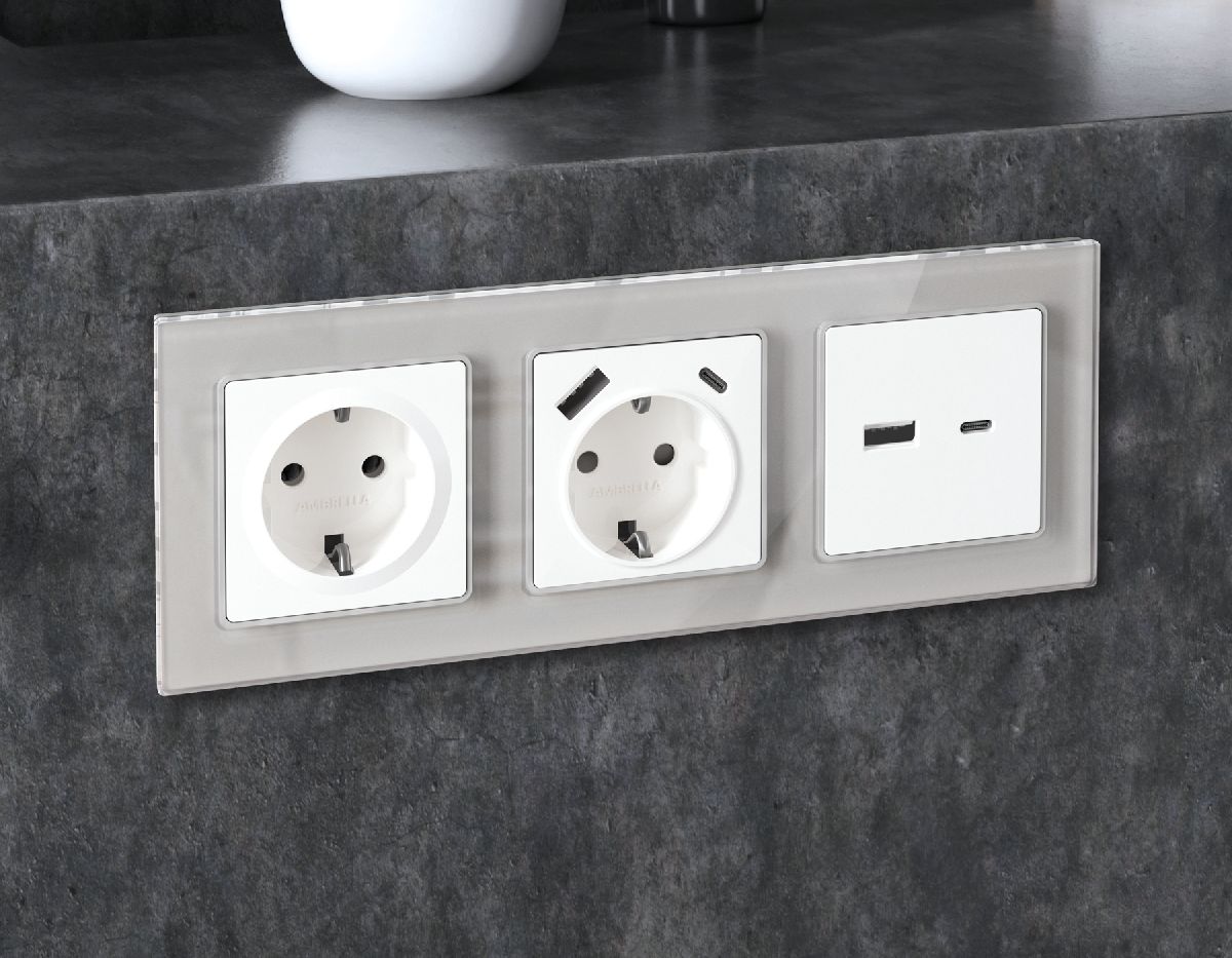 рамка трехместная ambrella volt platos af330403